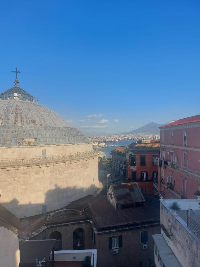 Lucullo'S Rooftop Наполи Екстериор снимка